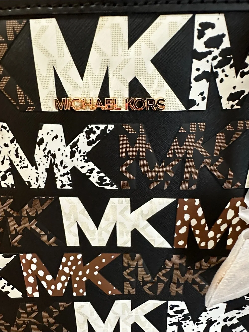 Michael Kors daily mk